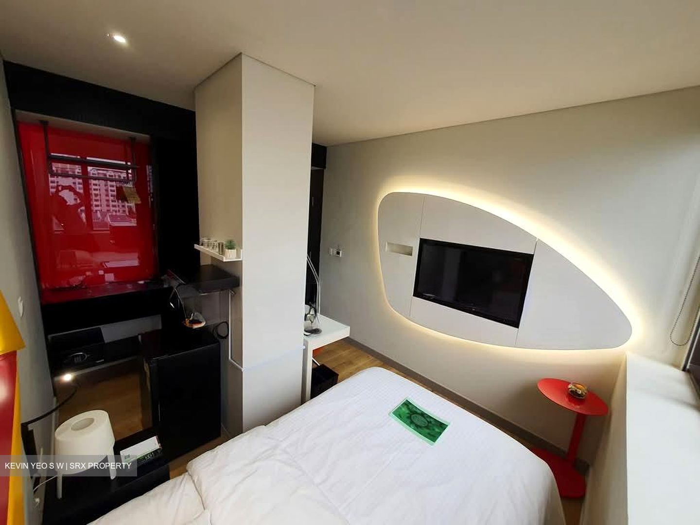 Macpherson Road (D13), Apartment #585649011